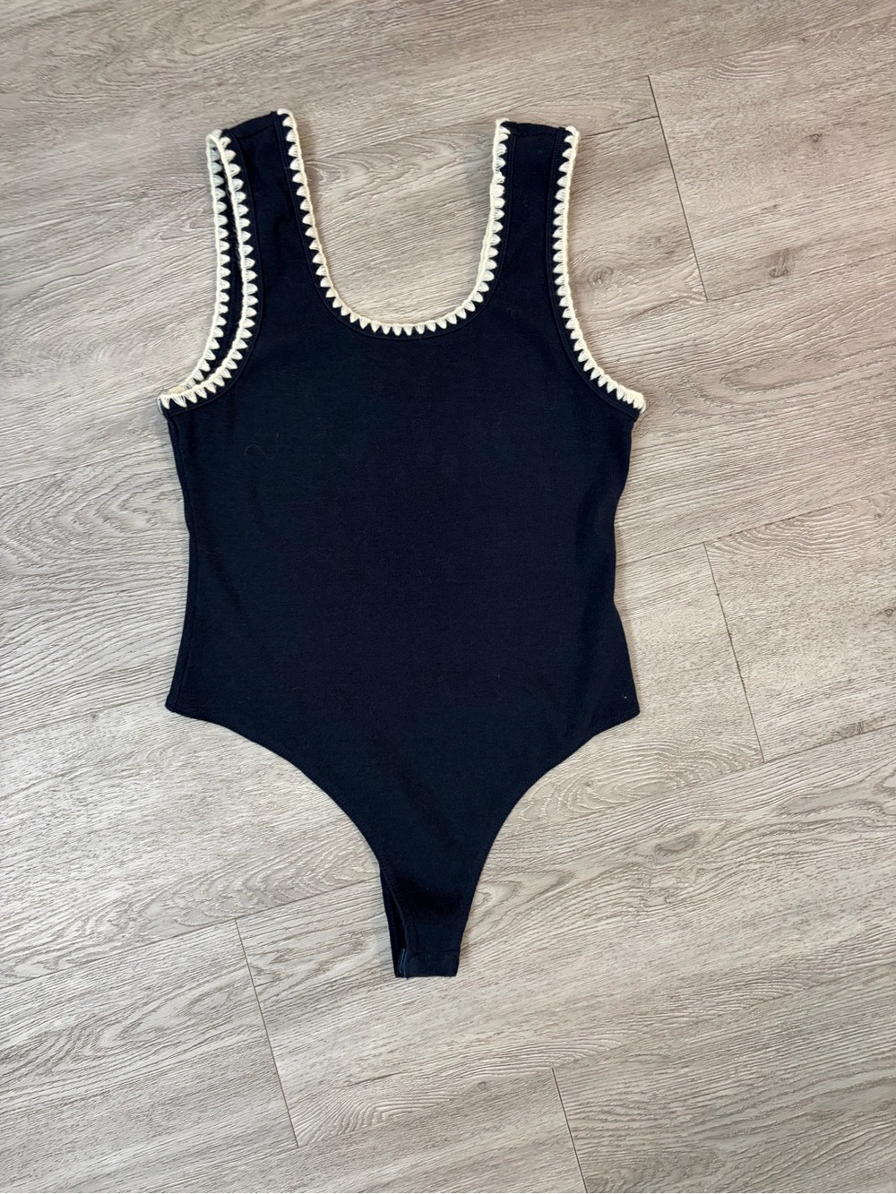 Le Lis navy One-Piece Bodysuit with Cream Trim size medium